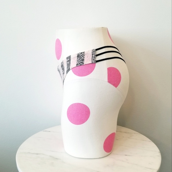 Victoria's Secret Vintage Very Sexy Lace Stripe Strappy V-String Thong Panty NWT - Picture 4 of 12